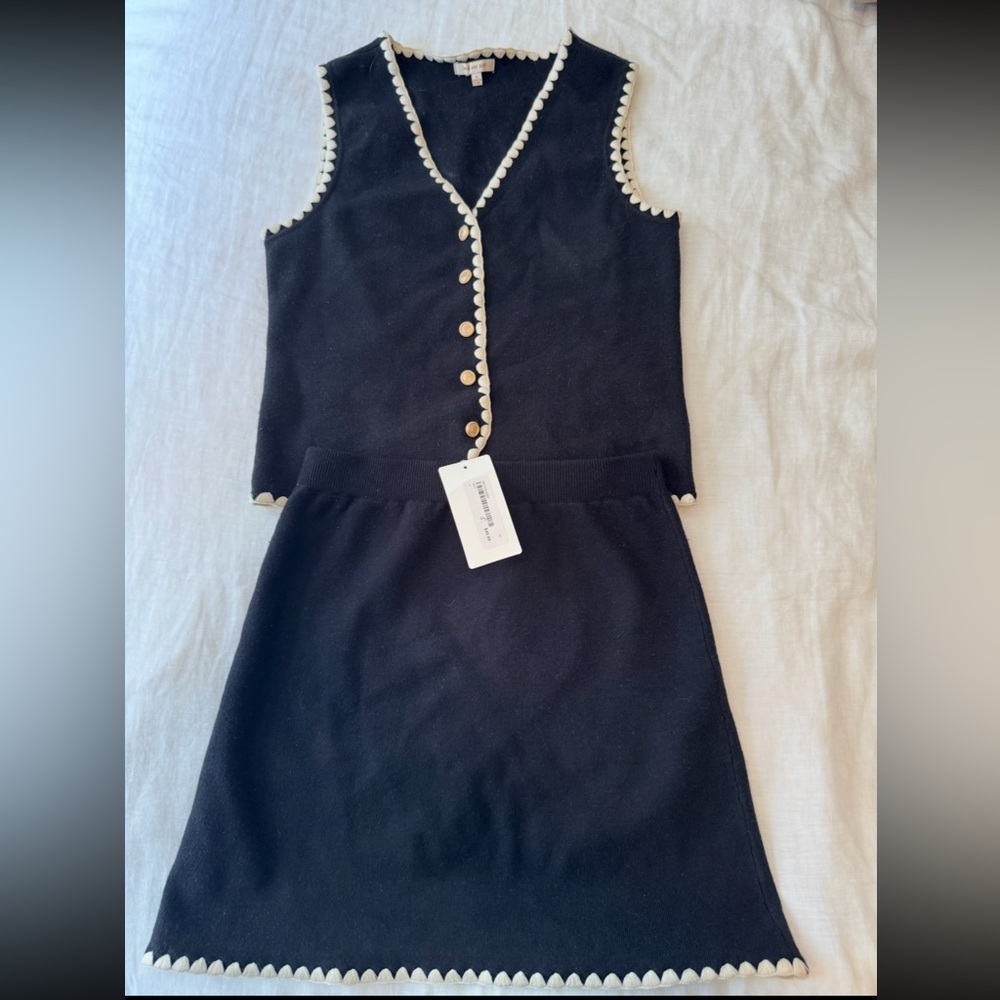 Skies Are Blue Black and Cream Skirt Set